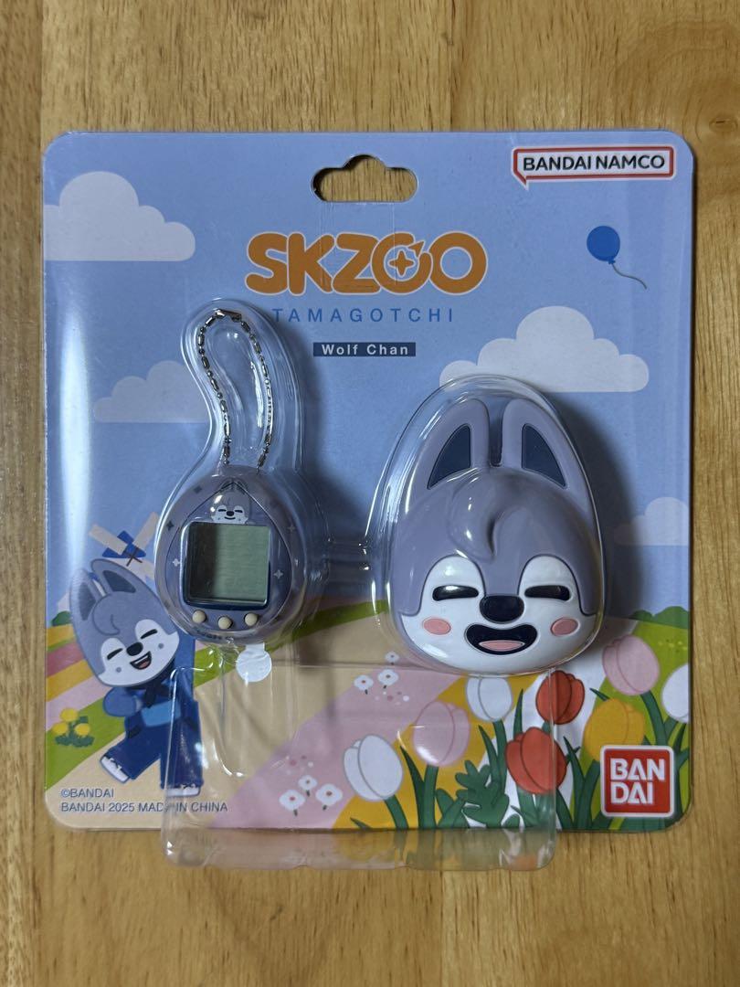 

[USED] StrayKidsSKZOO Tamagotchi Wolfchan