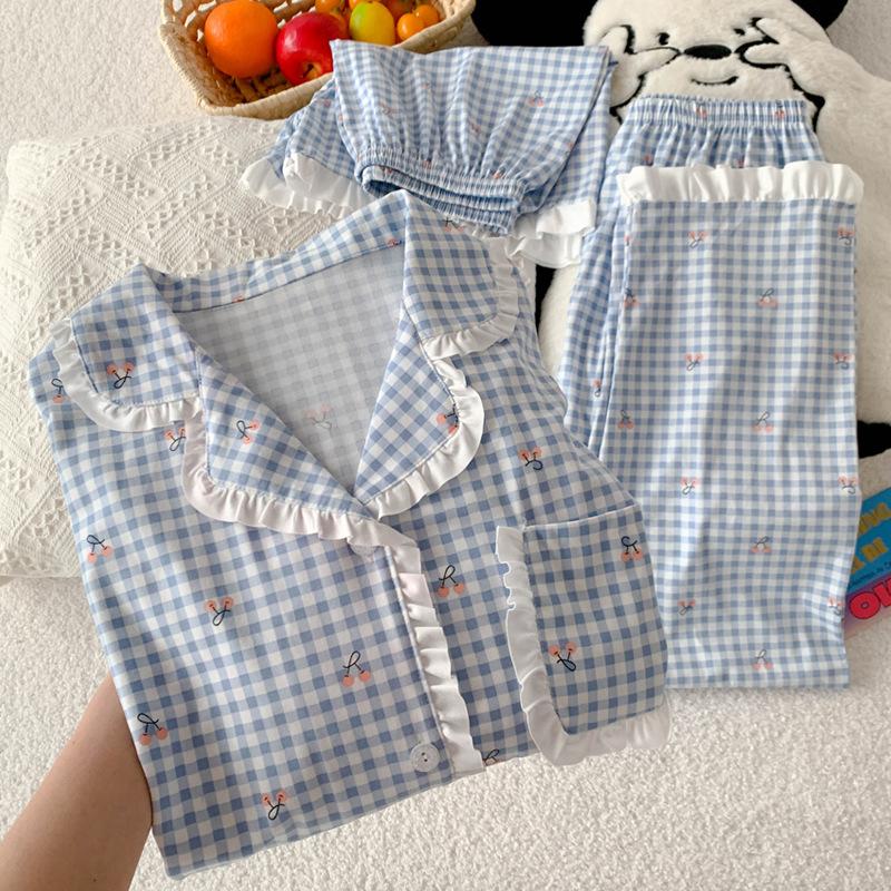 

Милая маленькая клетчатая пижама с короткими рукавами и вишенками для женщин, летний сладкий комплект из трех предметов для дома с оборками и листиками M