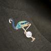 Pearl Brooch Pin Premium Alloy Lapel Pin for Women Exquisite Festival Design Wedding Anniversary Graduation Gift