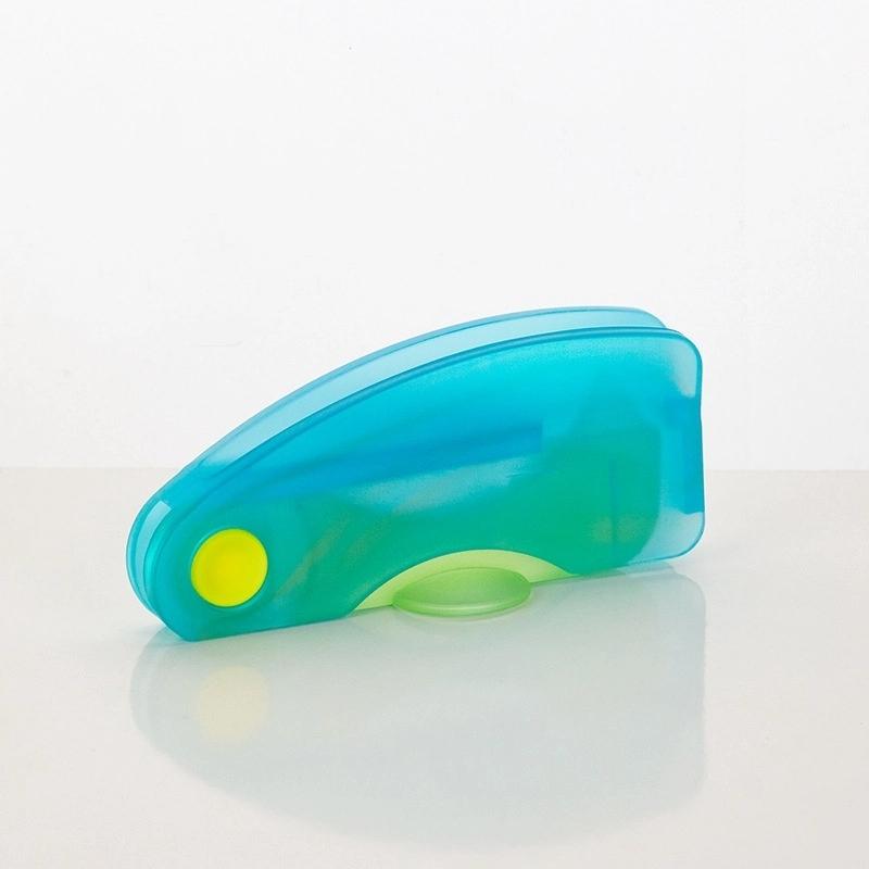 

Single Piece Plastic Peeler for Orange/Lemon/Grapefruit, Innovative Kitchen Tool with Foldable Handle