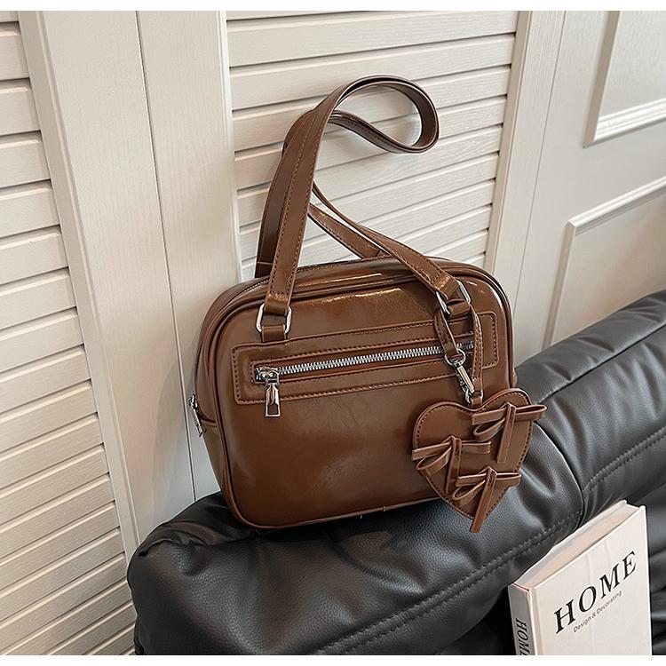 

Сумка через плечо из искусственной кожи для женщин, новая корейская сумка через плечо с бантом в форме любви и текстурой