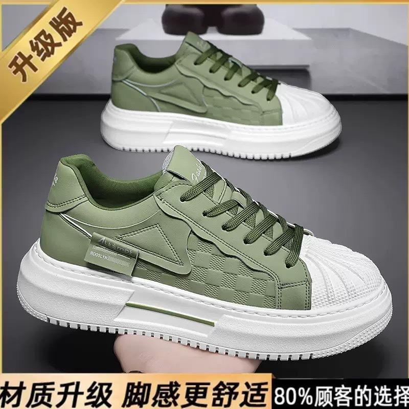 

Літнє чоловіче взуття нові дихаючі маленькі білі туфлі чоловічі трендові універсальні кросівки на платформі повсякденні туфлі з миском чоловічі 44