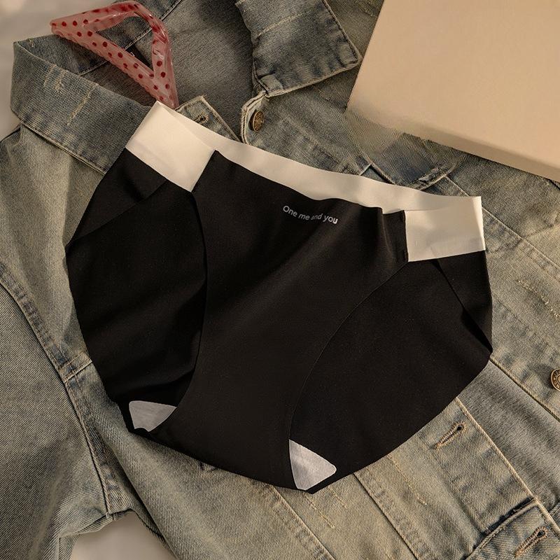 Women's New Summer Cotton Anti-bacterial Crotch No Mark Ice Silk High Split No Hip Briefs