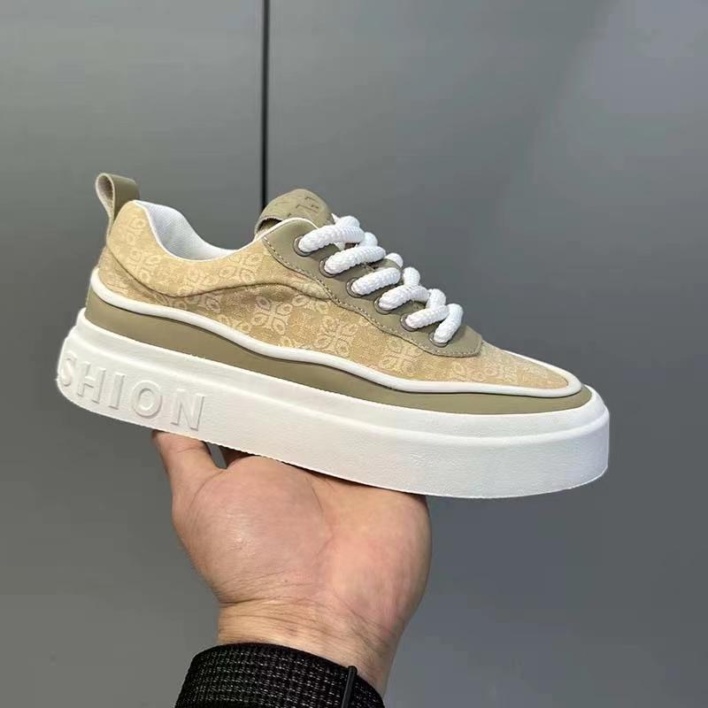 

Чоловіче взуття для бігу Спорт на свіжому повітрі Спорт на свіжому повітрі Тренажерний зал Взуття для ходьби Нові сітчасті зручні кросівки для пар для жінок 44 дубильна кора