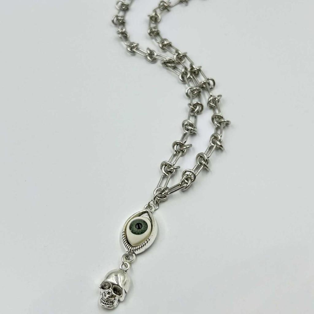 Gothic Devil's Eye Skull Pendant Necklace – Trendy Unisex Jewelry