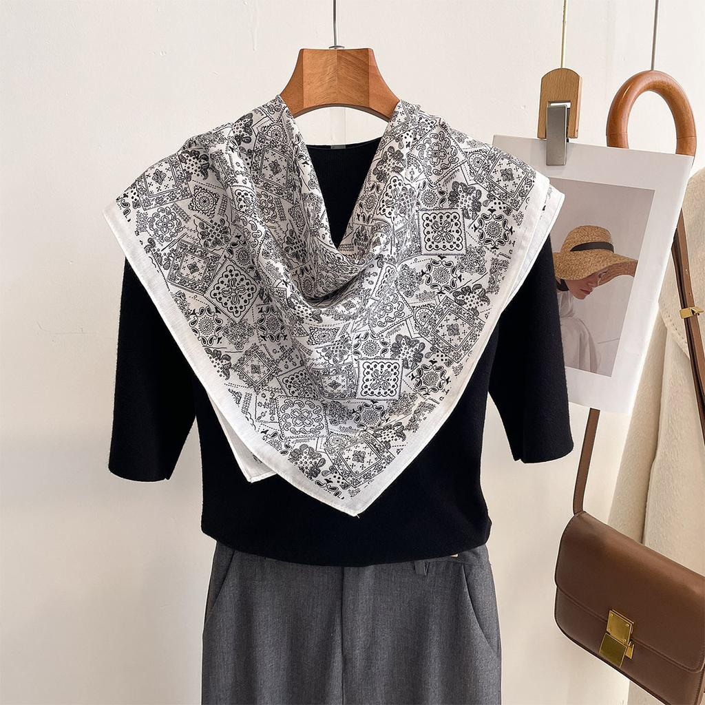 Korean new retro irregular 71 printed Chinese square scarf women's cotton and linen feel silk scarf versatile decorative shawl batch