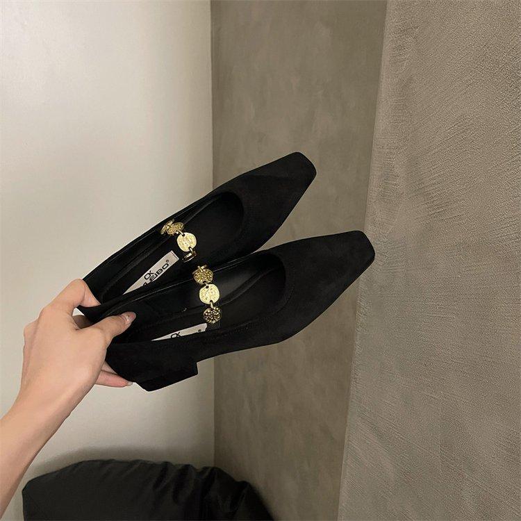 French retro gentle low-heeled single shoes 2025 square head suede late evening wind grandma shoes metal buckle Mary Jane shoes