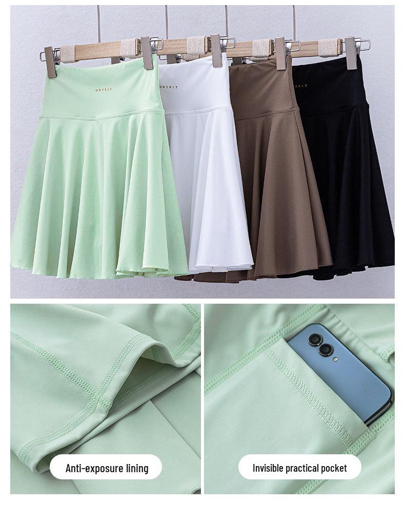 Dámská letní 2025 rychleschnoucí sada sportovního oblečení na badminton a tenis s plisovanou sukní