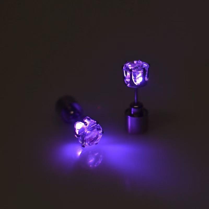 LED Bling Ohrringe Tanz Disco Valentinstagsgeschenke Modeschmuck Blinkende Ohrstecker Rosa LED Ohrringe Für Damen Licht Ohrstecker