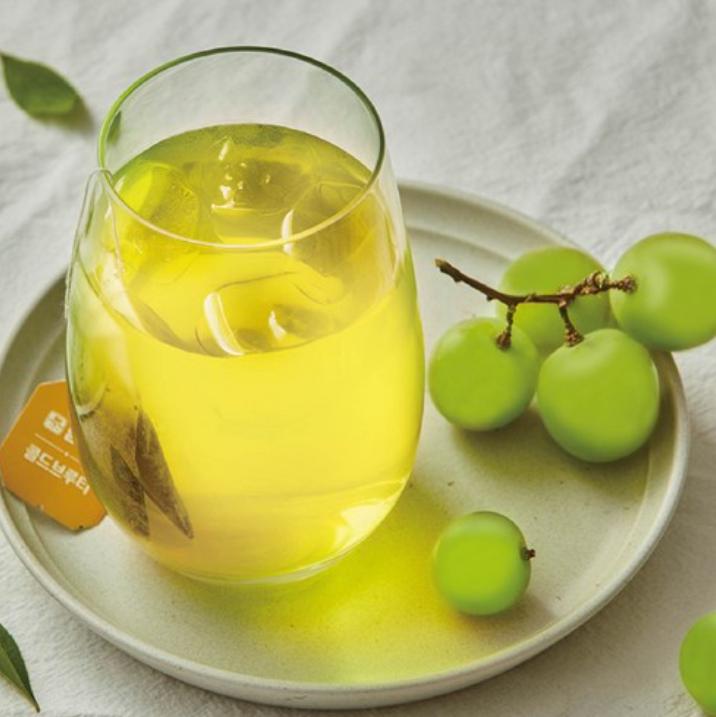 DamTuh Cold Brew Tea Shine Muscat Green Tea (20 Sticks) — Refreshing Muscat Flavor with Green Tea Aroma