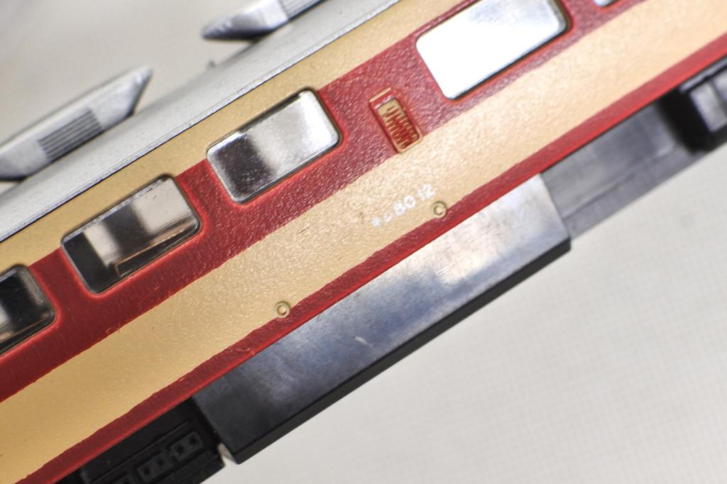 KATO KiShi 80 Dining Car N Gauge / N Scale from Japan (Stored In Kiha 82 Case)