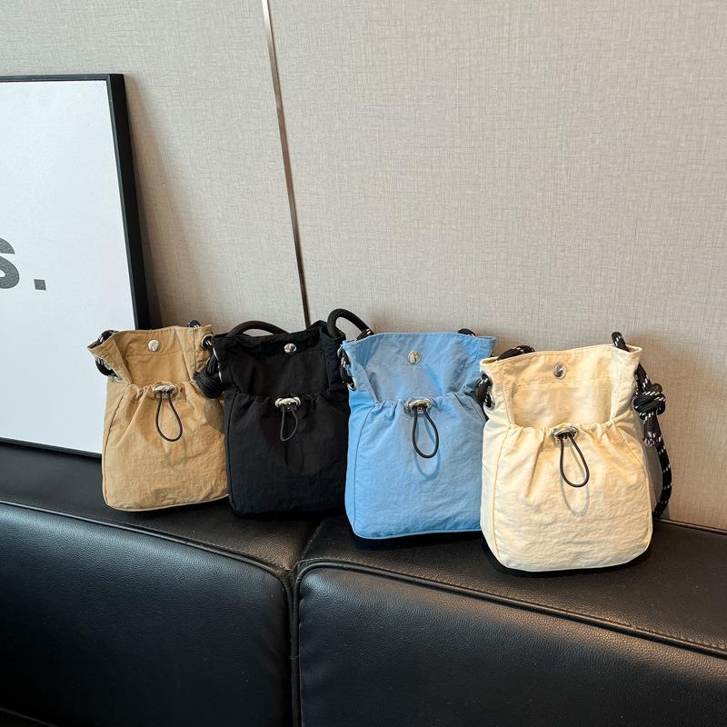 Literature and art new summer shoulder messenger bag drawstring small bag texture fashion mobile phone bag