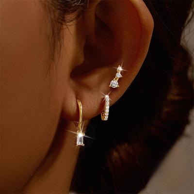2026 New Cubic Zirconia Geometric Earrings for Women Minimalist Metal Inlaid Zircon Circle Ear Buckle Earrings Fashion Jewelry