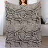 Braune Schlangenhaut Foto Überwurfdecke Farbecht Gemütliche Überwurfdecke