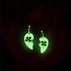 Four Leaf Clover Luminous Couple Necklaces 2 Pcs Heart Shape Pendant Necklace Natural Dried Flower Glow In The Dark Jewelry Gift
