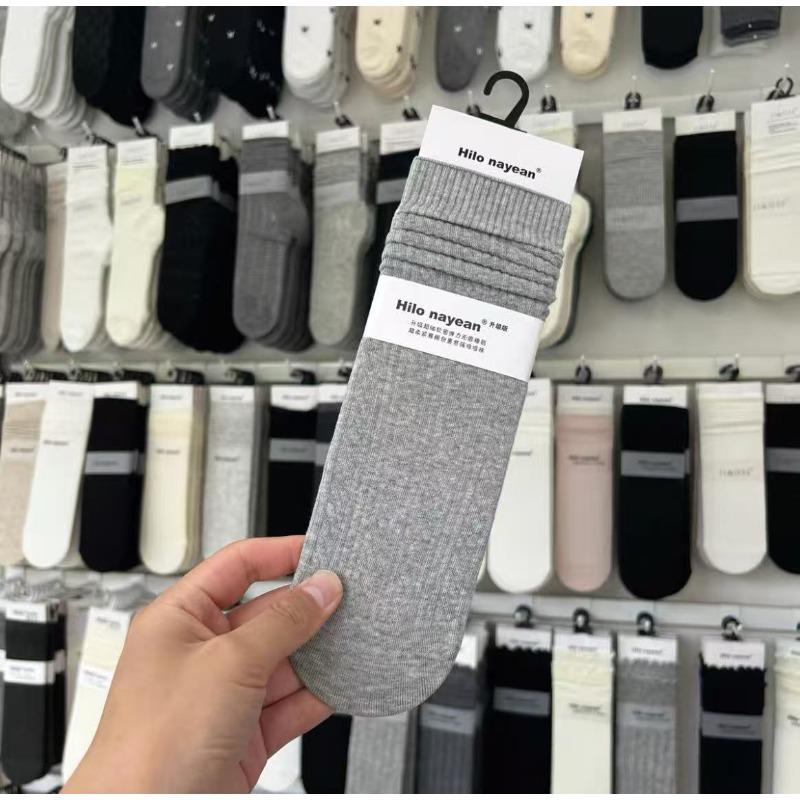 Women's Autumn and Winter Linen Patterned Calf Socks, Cream Grey Mid-calf Pile Socks for Women