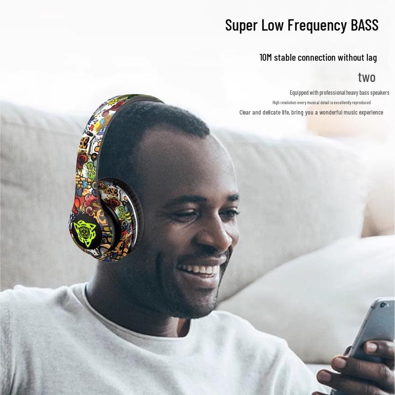 P35 Over-Ear Bluetooth Esports Headphones - Large Earcup, Graffiti Cool Design, Wireless, Noise Cancelling