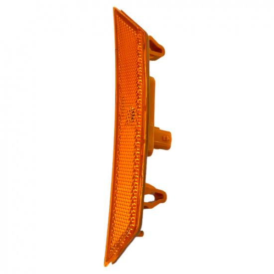 Front Right Side LED Side Marker Light Reflector for - Chevy Trailblazer