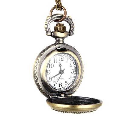Montre de poche à quartz vintage en alliage creux sculpté avec pendentif collier chaîne cadeaux pour femmes hommes