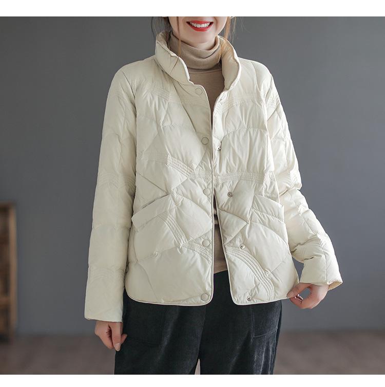 Women's 2026 Petite Winter Down Jacket with Xiangyun Pattern - Lightweight, Fashionable, Warm Outerwear with Stand Collar