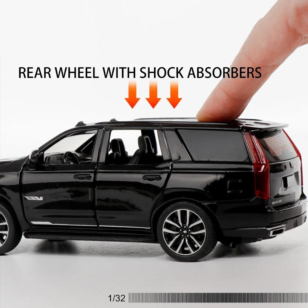 Model de mașină 1/32 pentru Cadillac Escalade Vehicul off-road Vehicul turnat sub presiune din aliaj Jucărie cu sunet și lumină Tracțiune prin retropulsie Culoare multiplă
