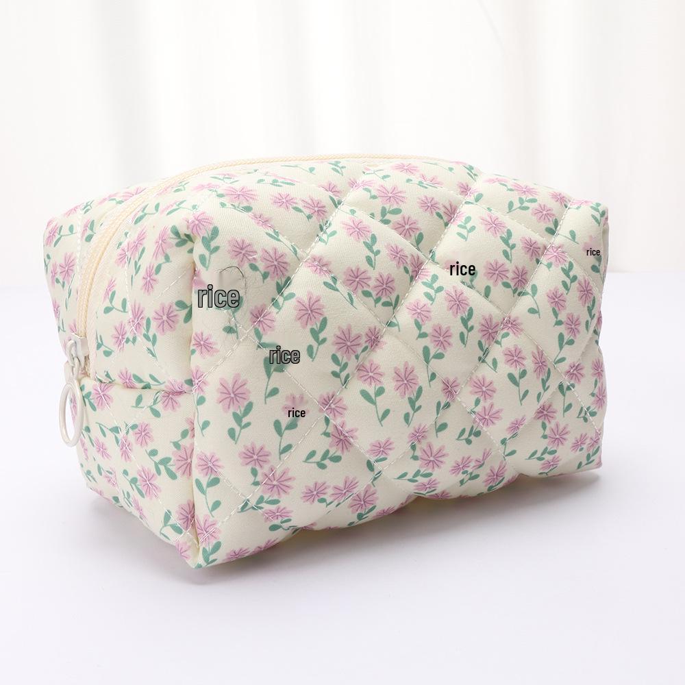 Quilted Cotton Embroidered Travel Makeup Bag & Brush Holder 17 x 11 x 10 cm
