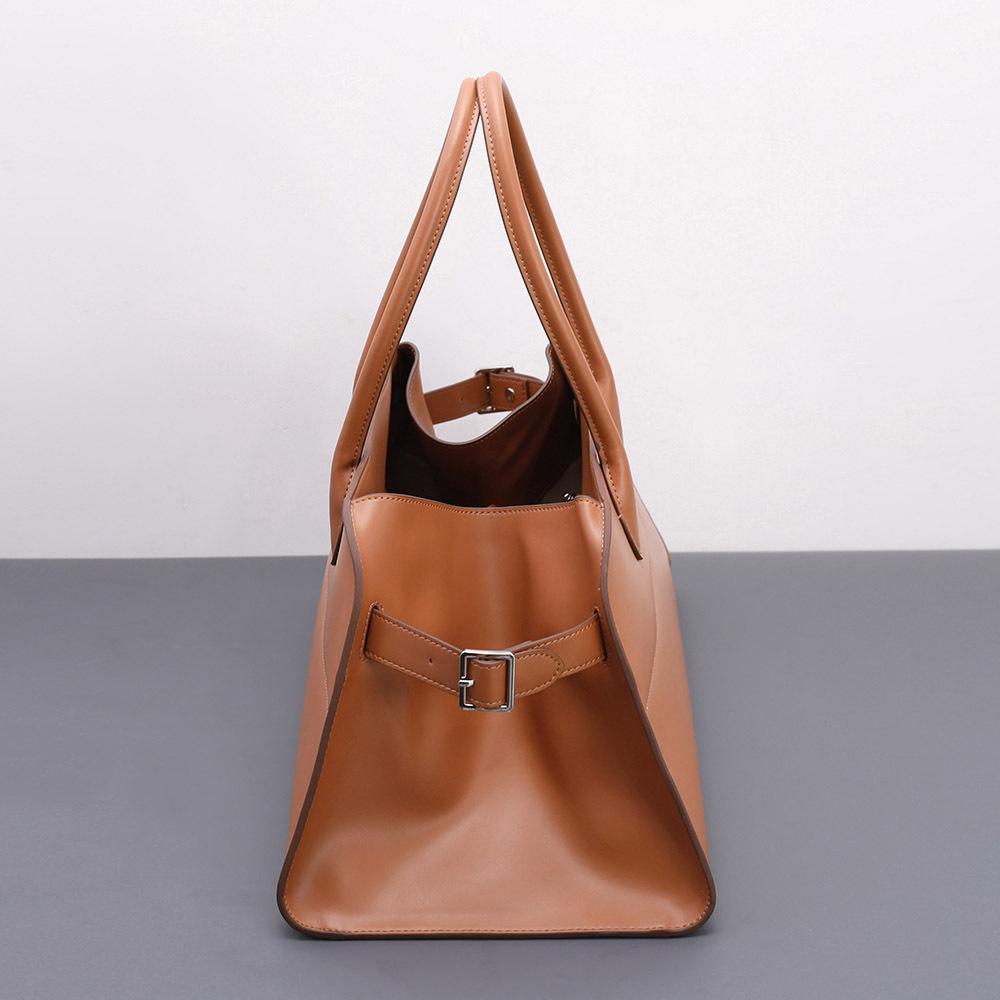 Niszowy Design Skórzana Minimalistyczna Styl Old Money Przenośna Torba na Ramię Listonoszka Damska Skóra Bydlęca Dojazdy Duża Torba Torba Tote