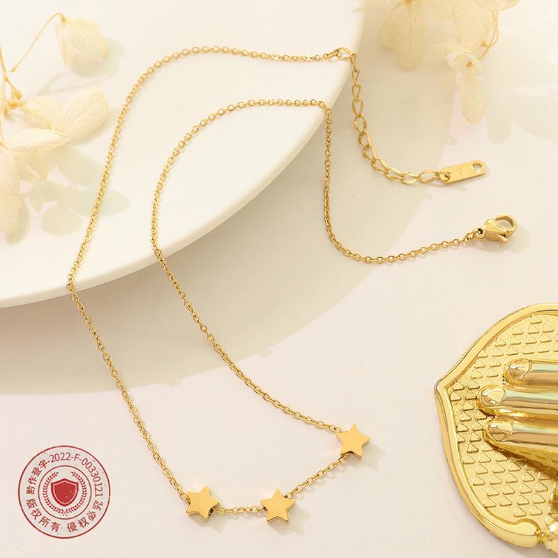 Unisex Geometric Star Necklace - Non-Fading Commuter Style