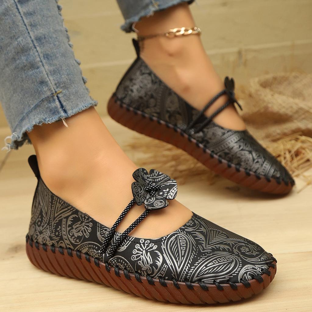 European and American large-size hand-sewn soft-soled casual single shoes, new graffiti breathable lazy