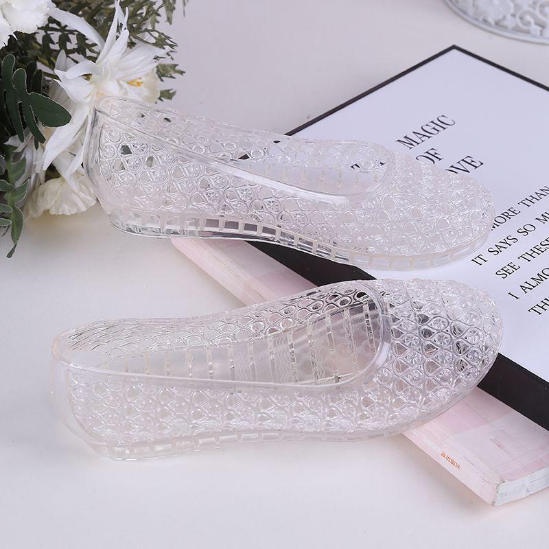 Sandálias para Mulheres Fashionáveis Versáteis Antiderrapantes Resistentes ao Desgaste Jelly Transparentes Confortáveis para Usar ao Ar Livre no Verão