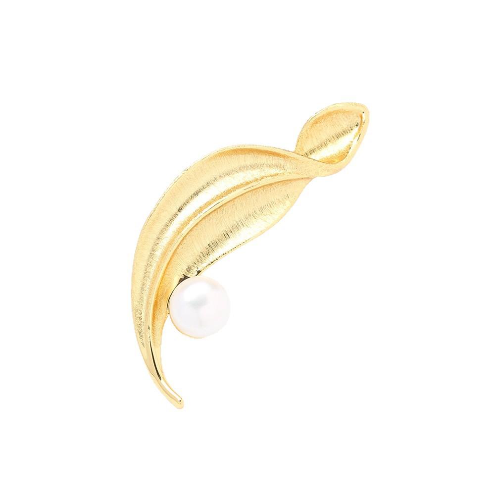 Simple and Elegant Gold Brushed Matte Leaf Brooch Temperament Natural Pearl Pod Leaf Pin Men and Women the Same Style