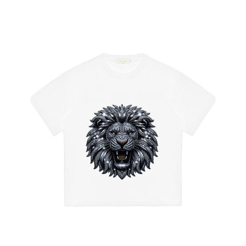 Black T-Shirt with Silver Lion Head Print for Casual Wear
