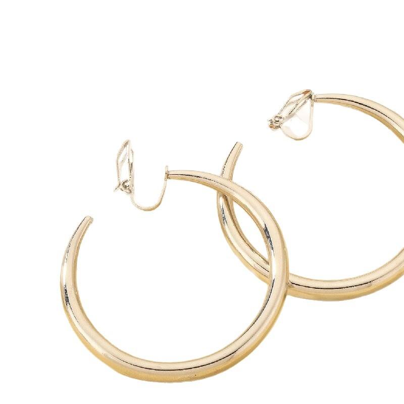 Women's Plain Hoop Clip On Earrings, Minimalist Non-Piercing Statement Earrings, European Style Sophisticated Versatile Jewelry
