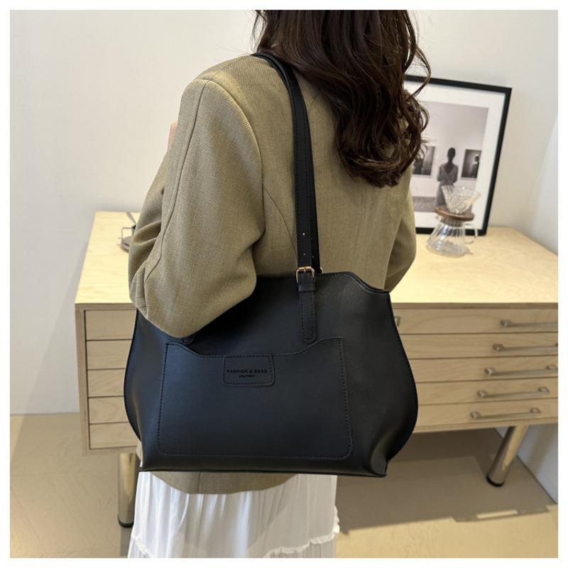 

Large capacity casual tote bag women s new fashion casual shoulder bag fashion sense simple class commuter bag коричневый
