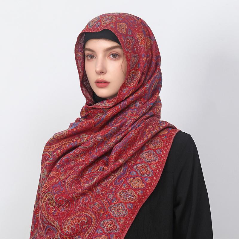 Muslim Women Hijab Scarf Jacquard Shawl Tassels Thick Windproof Ethnic Style Arabia Female Wrap Designer Luxury Headband