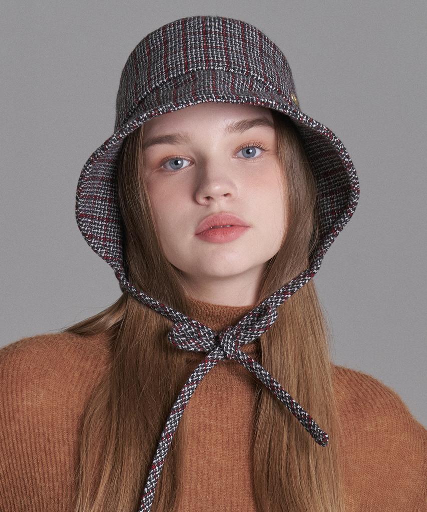 Hwaiteusaenjeu Checked Wool Variant Bonnet Hat Herona (4 Colors)