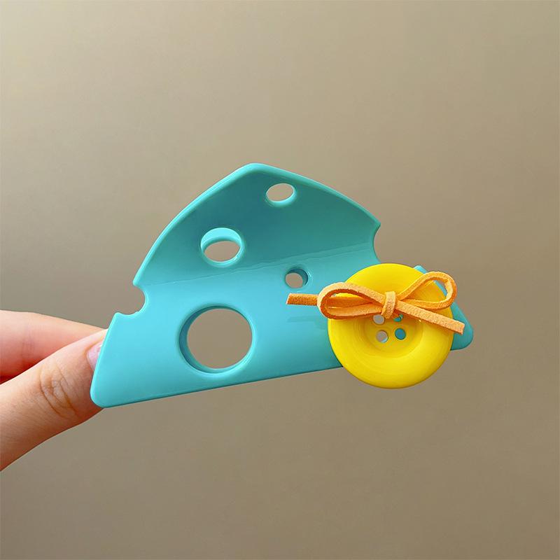 2024 Women's High-End Cute Button Shark Hair Clip