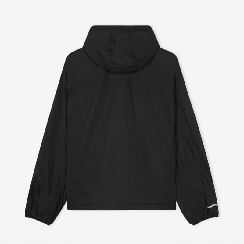 New Balance Uni Lightweight Windbreaker Nbnagco203