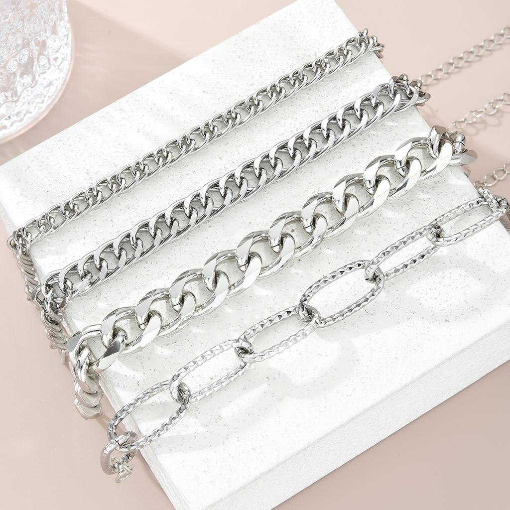 4pcs Set Punk Thick Cuban Link Bracelets Simple Chunky Exaggerated Stacked Chain Bracelet For Women Fashion Daily Wear Jewelry