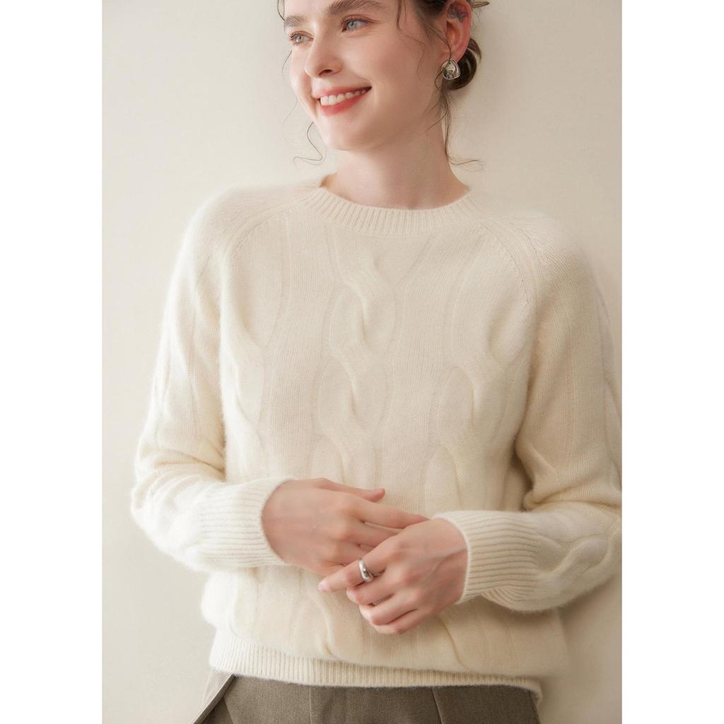 2025 A/W Women's Retro Style Cable Knit Cashmere Sweater - Round Neck, Versatile