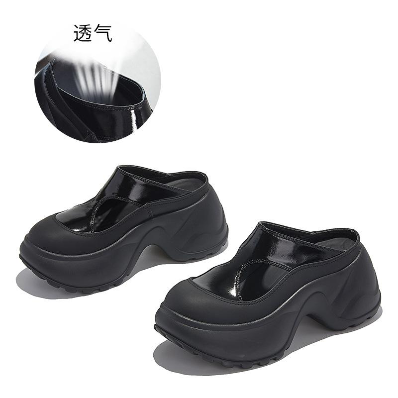 Baotou slippers women's 2025 summer new thick-bottomed heightening muffin versatile sandals women's casual and fashionable half-drag