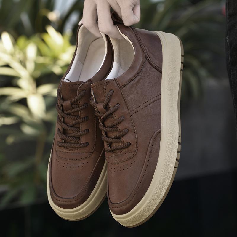

Men s shoes 2025 summer new trend youth versatile waterproof leather board shoes outdoor thick sole heightening casual shoes 44