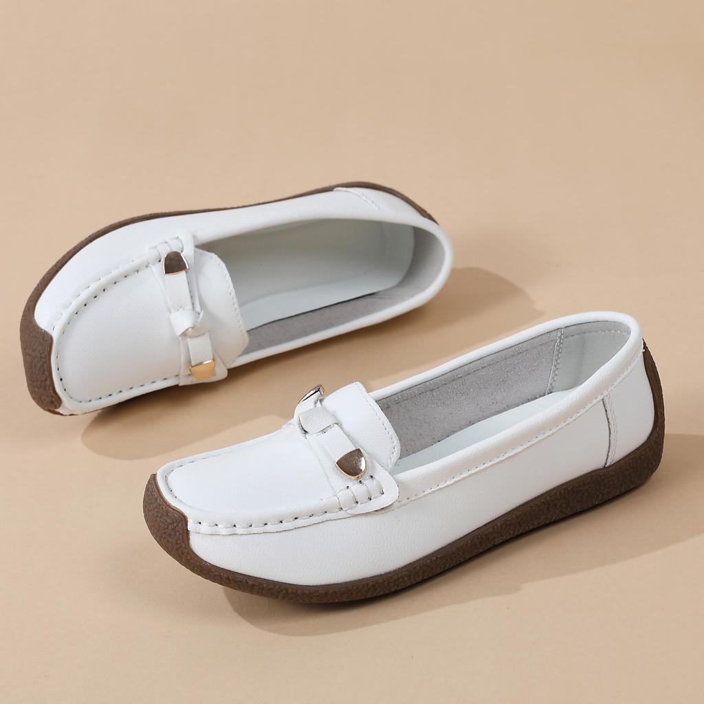 Plus Size Women's Slip-On Moccasins - Soft Sole, Lightweight, Casual Flats for Moms