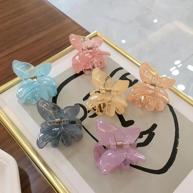 Mini Butterfly Hair Claw for Women Girls Acrylic Hair Accessories Sweet Hair Claw Clips Crab Simple Hairs Clamps Chic Hairs Clip