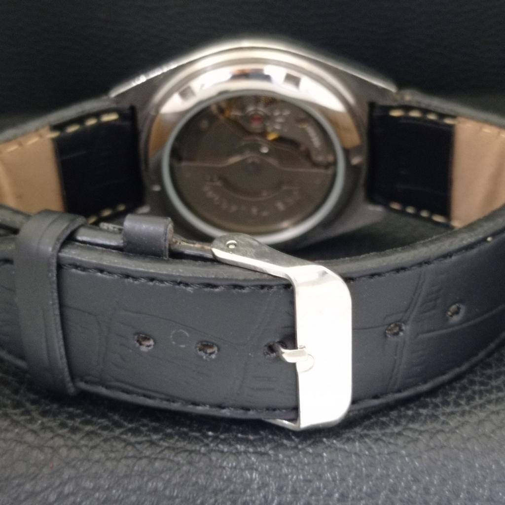 ORIENT AUTOMATIC 46941 VINTAGE JAPAN MENS BLACK COLOR DIAL WATCH a701814-5 R207-a701814