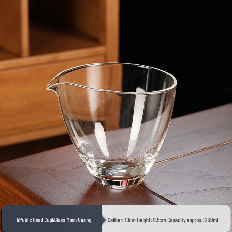 Premium Heat-Resistant Borosilicate Glass Tea Pitcher
