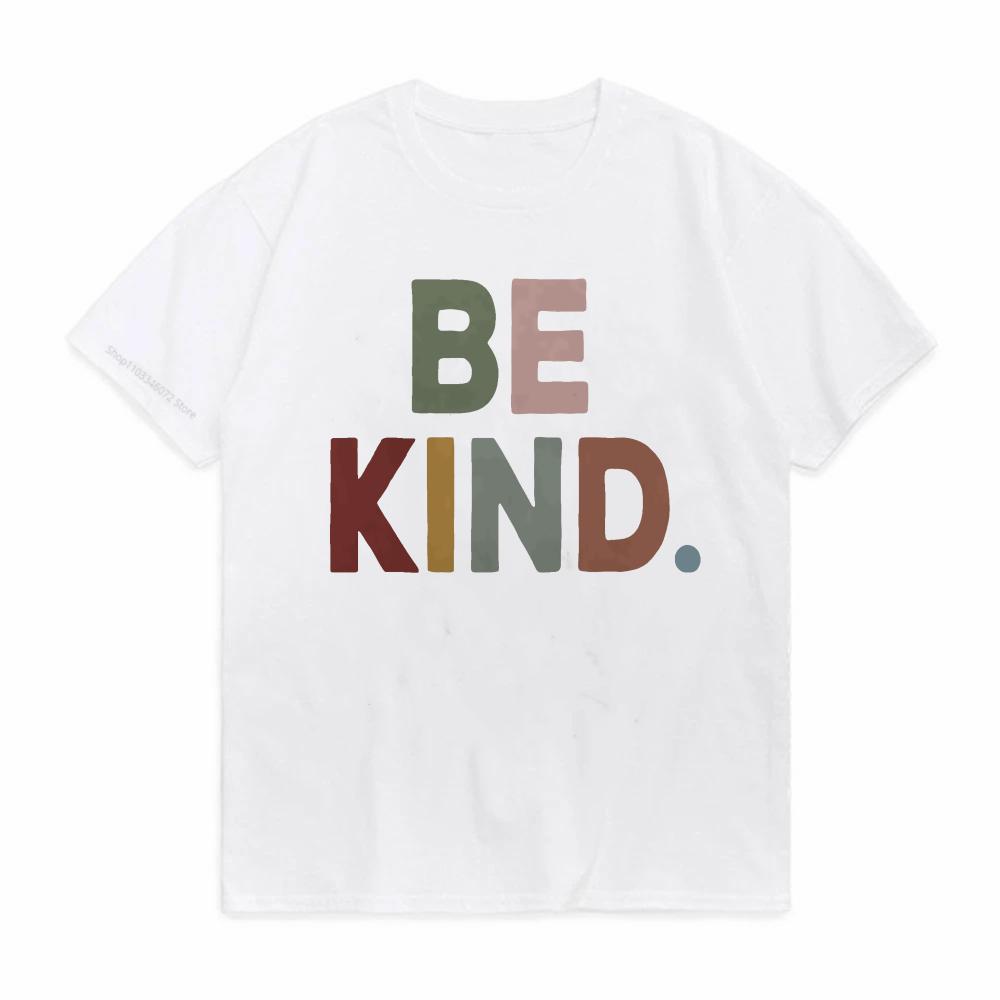 Mens Summer Loose Fit T Shirt be Kind Print Tshirt Tops Oneck Pactwork Casual T shirts Men New Designer Clothes Streetwear