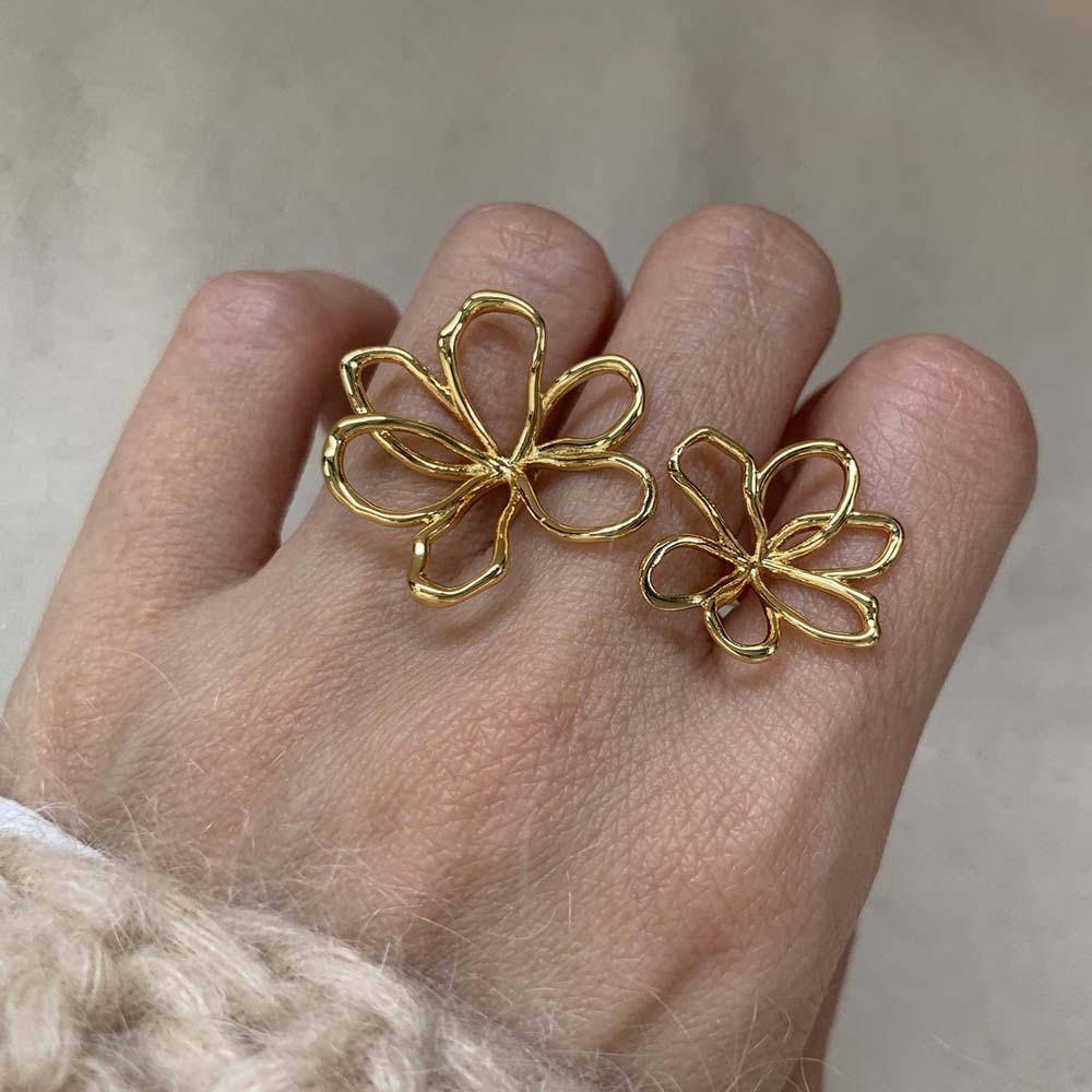 Exaggerated Golden Flower Ring Irregular Open Hollow Out Ring Silver Sunflower Finger Circle  Girls