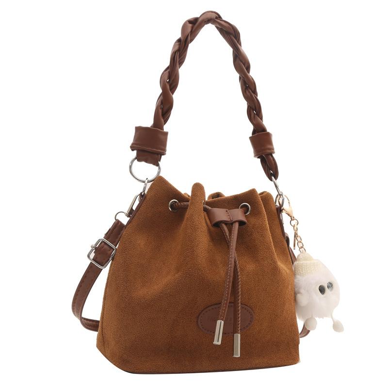 Women'S Bag, Bucket Bag, Niche Foreign Style Shoulder Bag, Matte Braided Rope, Bucket Bag, Fashionable Versatile Messenger Bag.