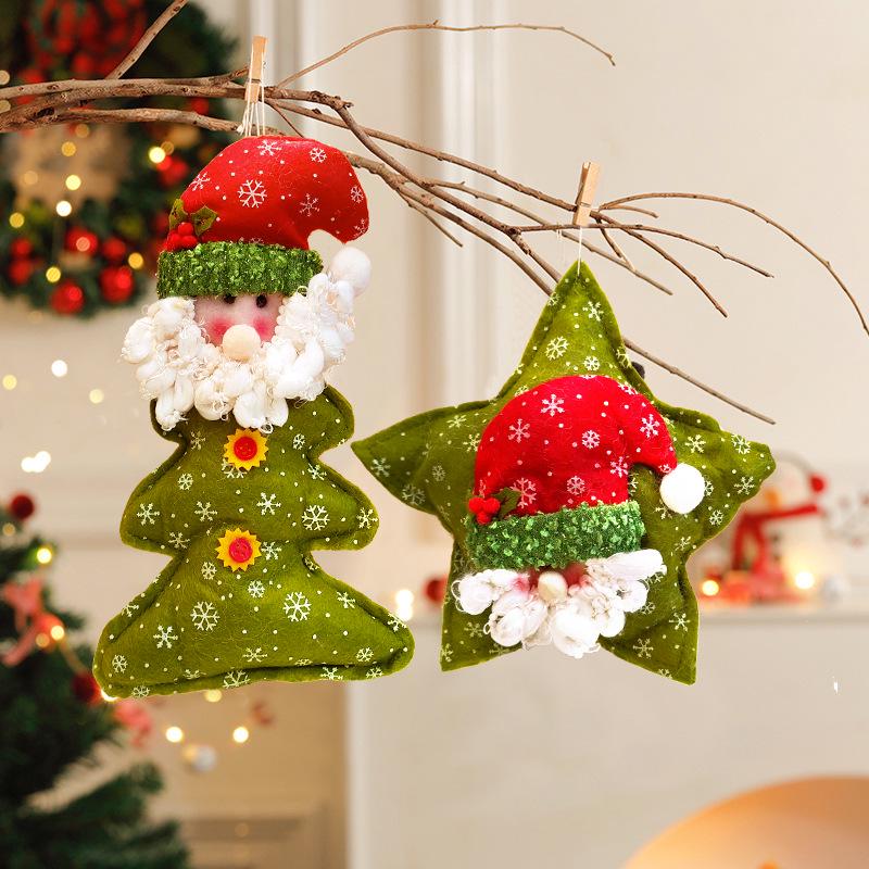 Imitation Noble Mini Christmas Wreath Car Ornament: Festive Window Display Pendant